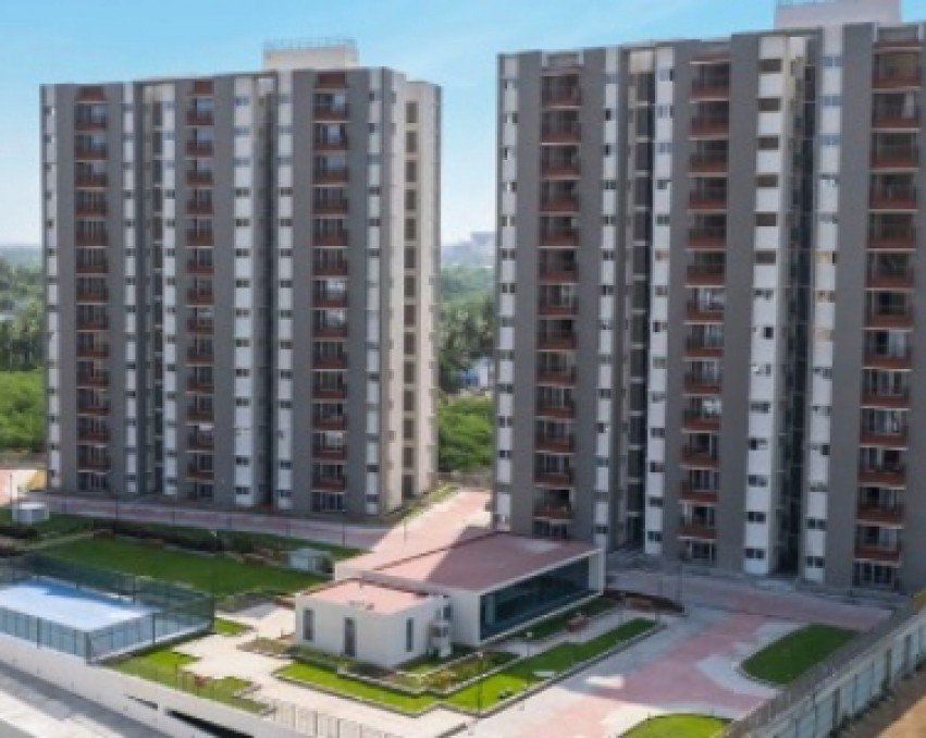 MAHINDRA  LAKEWOODS
